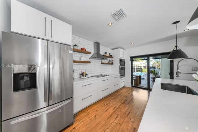 16900 SW 87th Ave, Palmetto Bay, FL 33157