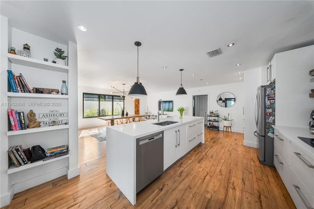 16900 SW 87th Ave, Palmetto Bay, FL 33157