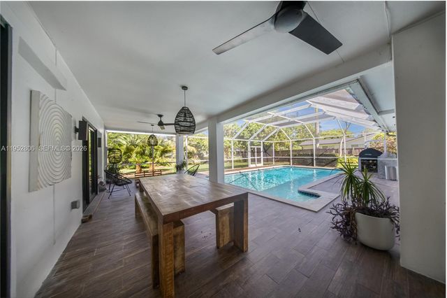 16900 SW 87th Ave, Palmetto Bay, FL 33157