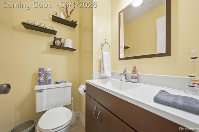 36018 Chapel Court, Clinton Township, MI 48035