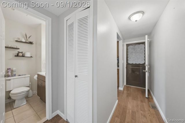 36018 Chapel Court, Clinton Township, MI 48035
