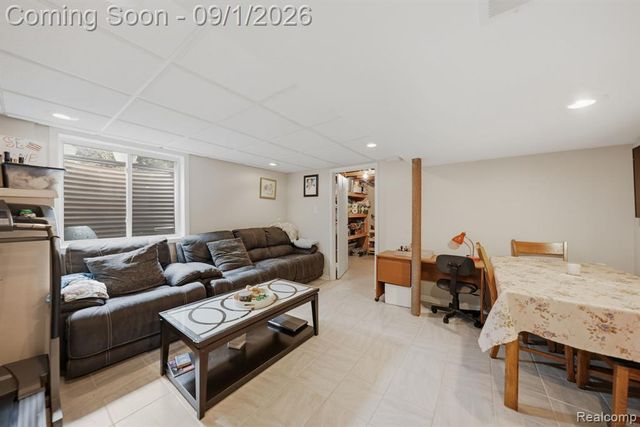 36018 Chapel Court, Clinton Township, MI 48035