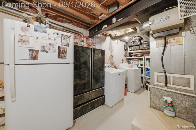 36018 Chapel Court, Clinton Township, MI 48035