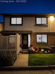 36018 Chapel Court, Clinton Township, MI 48035