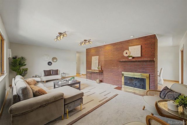 1511 S Cherry Street, Denver, CO 80222