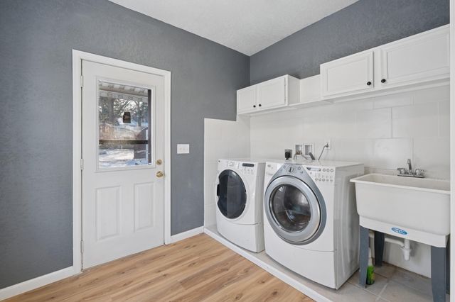 120 4th Avenue E, Shakopee, MN 55379