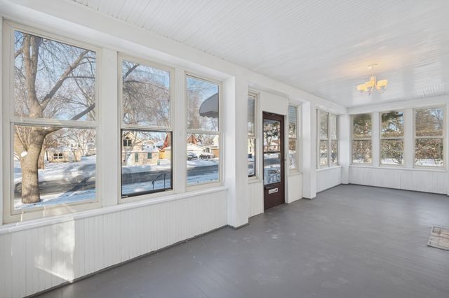 120 4th Avenue E, Shakopee, MN 55379