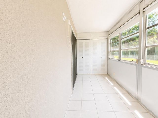 446 SAXONY J Way 446, Delray Beach, FL 33446