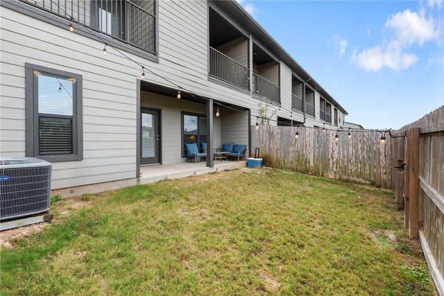 512 Hayes Lane, College Station, TX 77845