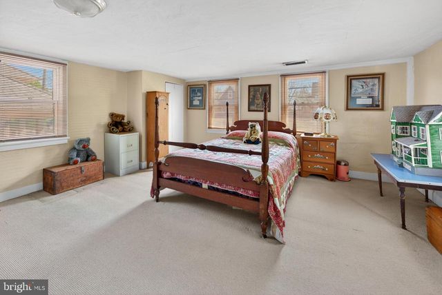 346 N MAIN ST, Woodstown, NJ 08098