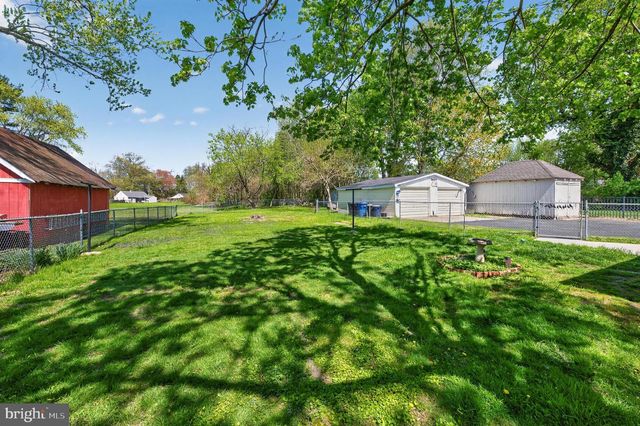 346 N MAIN ST, Woodstown, NJ 08098