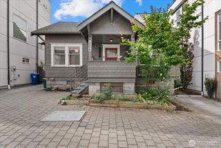 2609 SW Adams Street #B, Seattle, WA 98126