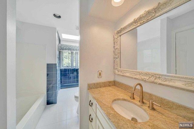 26 O Shaughnessy Lane, Closter, NJ 07624