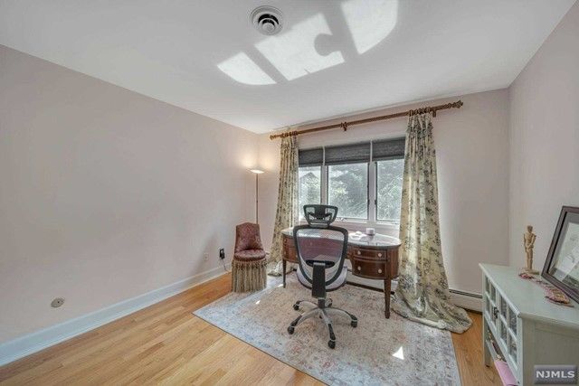 26 O Shaughnessy Lane, Closter, NJ 07624