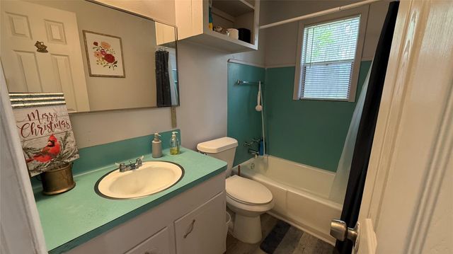 215 Weldon, Livingston, TX 77351