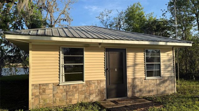 215 Weldon, Livingston, TX 77351