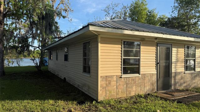 215 Weldon, Livingston, TX 77351