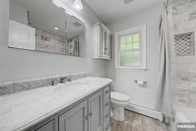79 Truman Boulevard, Oakland, NJ 07436