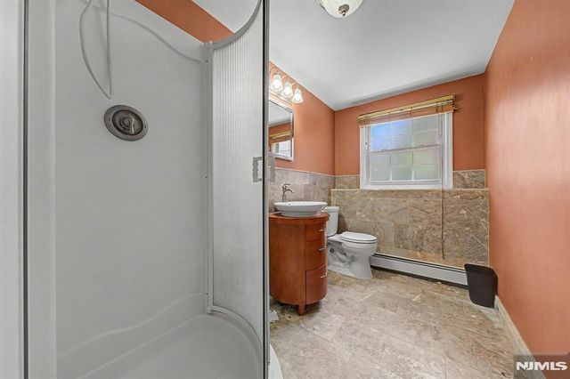 79 Truman Boulevard, Oakland, NJ 07436