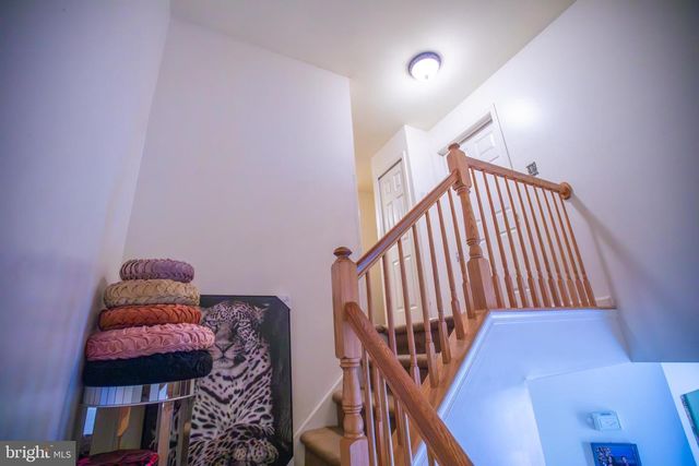 184 BIRCH HOLLOW DR, Bordentown, NJ 08505