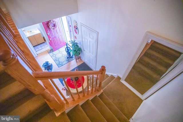 184 BIRCH HOLLOW DR, Bordentown, NJ 08505