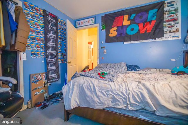 184 BIRCH HOLLOW DR, Bordentown, NJ 08505