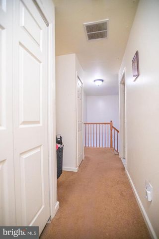 184 BIRCH HOLLOW DR, Bordentown, NJ 08505