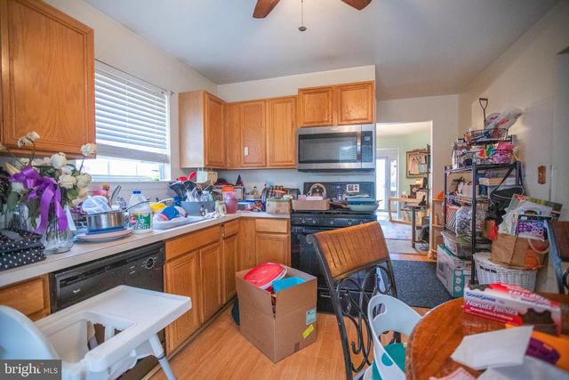 184 BIRCH HOLLOW DR, Bordentown, NJ 08505