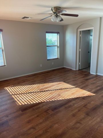 985 E Saddle, San Tan Valley, AZ 85143