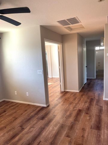 985 E Saddle, San Tan Valley, AZ 85143