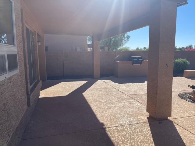 985 E Saddle, San Tan Valley, AZ 85143