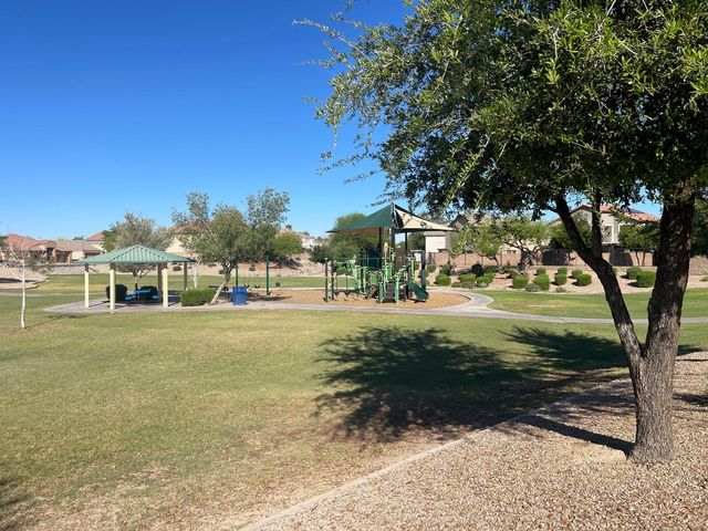 985 E Saddle, San Tan Valley, AZ 85143