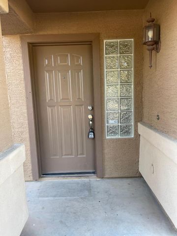 985 E Saddle, San Tan Valley, AZ 85143