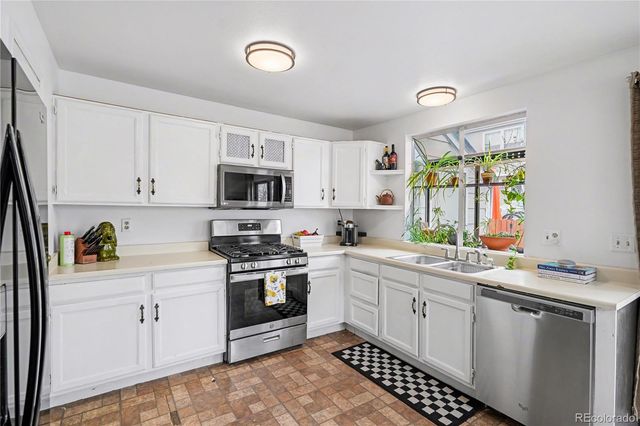 9631 W Chatfield Avenue F, Littleton, CO 80128