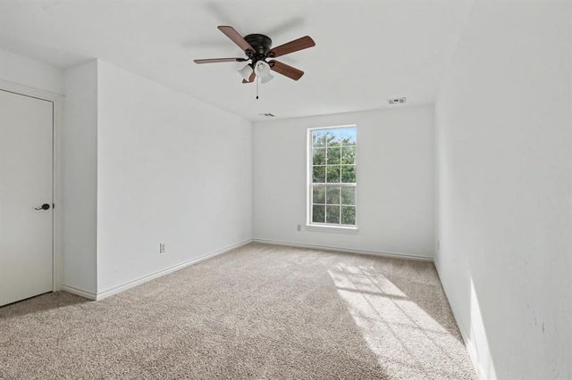 19316 Cade Court, Edmond, OK 73012