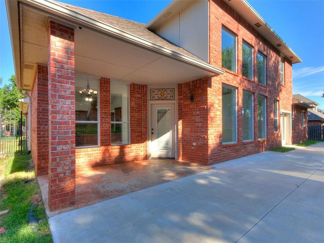 19316 Cade Court, Edmond, OK 73012
