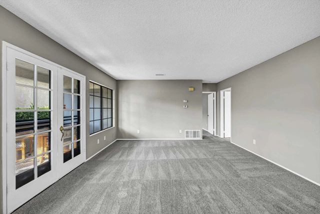 8608 Arminda Cir 43, Santee, CA 92071