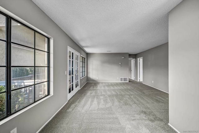 8608 Arminda Cir 43, Santee, CA 92071