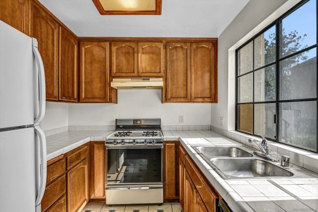 8608 Arminda Cir 43, Santee, CA 92071