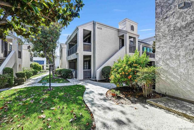 8608 Arminda Cir 43, Santee, CA 92071