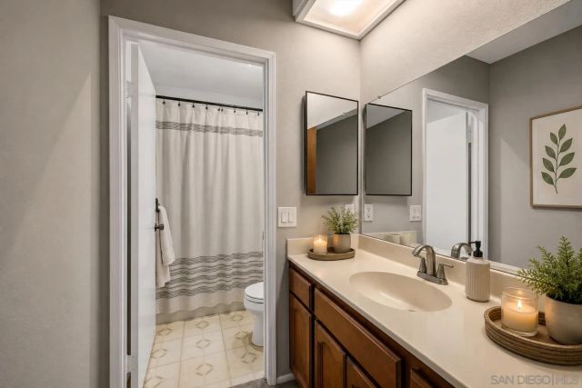 8608 Arminda Cir 43, Santee, CA 92071