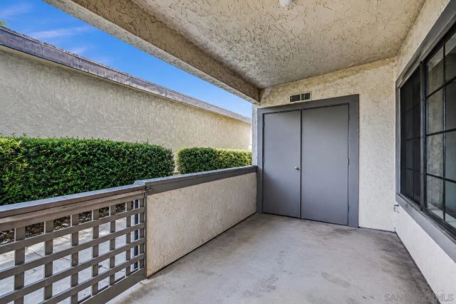 8608 Arminda Cir 43, Santee, CA 92071