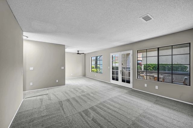 8608 Arminda Cir 43, Santee, CA 92071