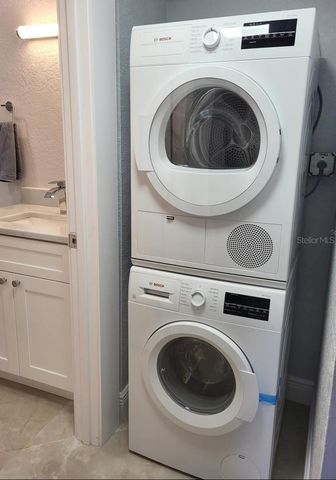 1167 MISSION CIRCLE 53E, Clearwater, FL 33759