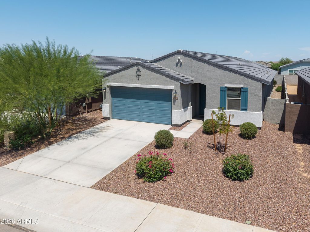 35490 W CARTEGNA Lane, Maricopa, AZ 85138 — photo 2