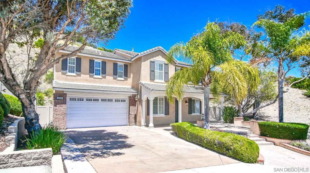 Image 3 of property listing at 3805 Sacramento Dr, La Mesa, CA 91941