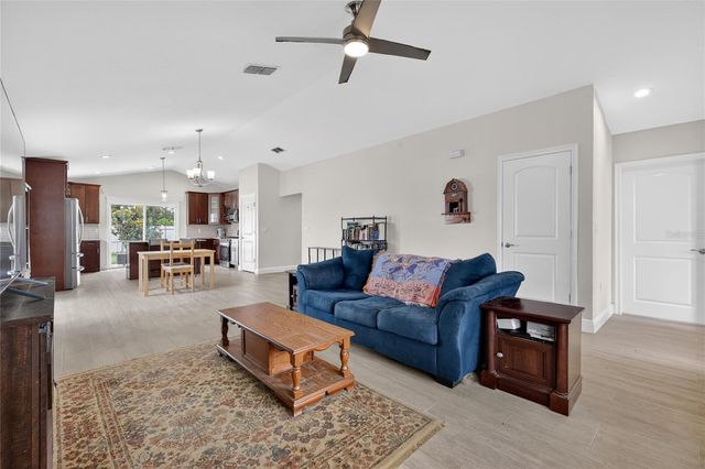 12591 NE 49TH DRIVE, Oxford, FL 34484