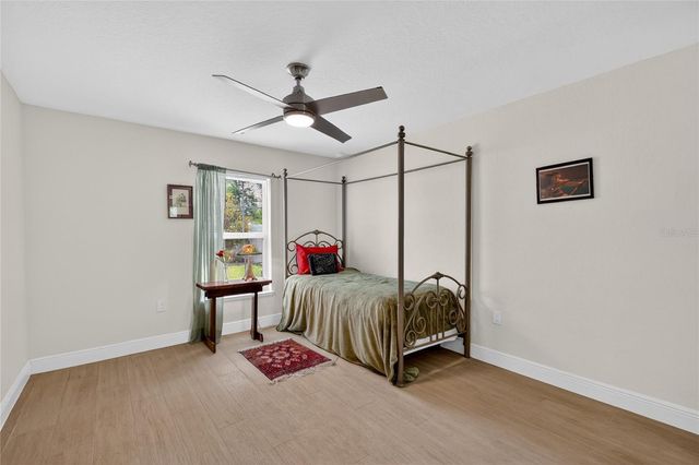 12591 NE 49TH DRIVE, Oxford, FL 34484