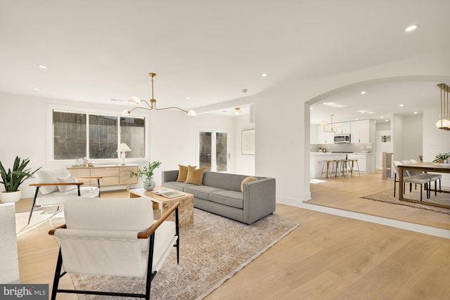 5512 FISKE PL, Alexandria, VA 22312