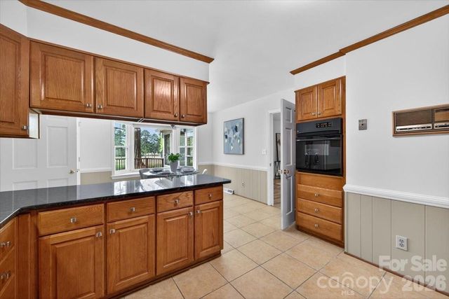 5918 Foxcrest Drive, Mint Hill, NC 28227